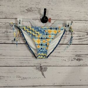 New Without tags. "Sunsets" woman's bikini bottoms